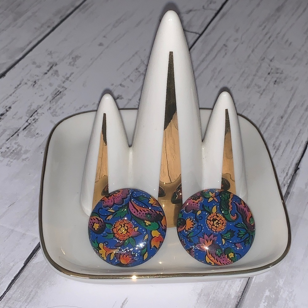 Vintage enamel flowered clip earrings